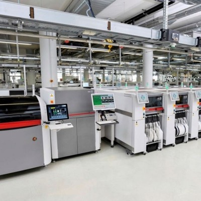 SMT贴片加工生产设备的选择