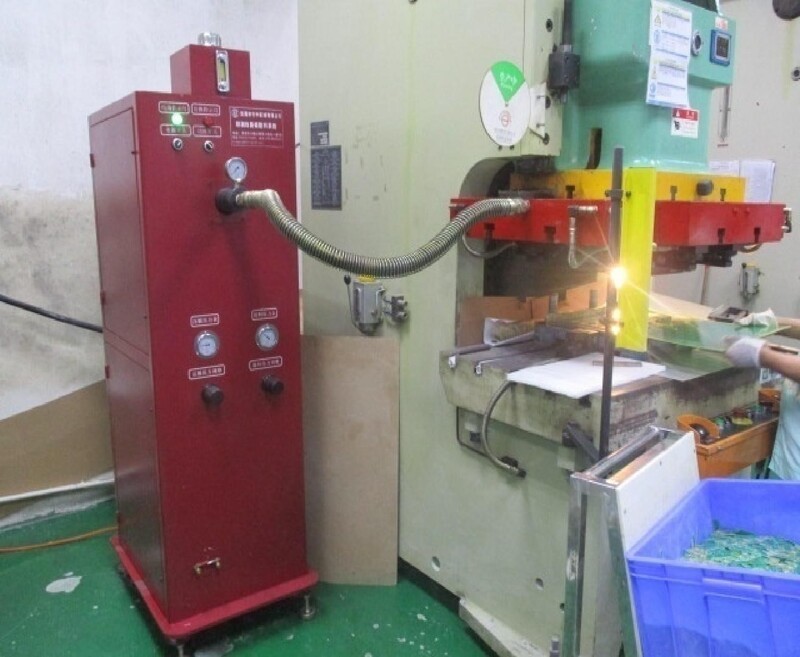 外形脱料机_设备介绍_重庆市捷德电子有限公司